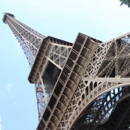 tour-eiffel-en-famille