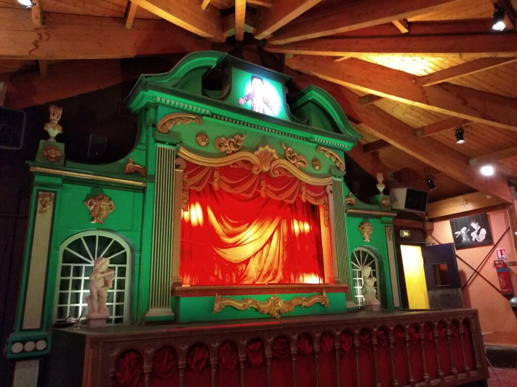 theatre-de-marionnettes-pour-enfants-paris